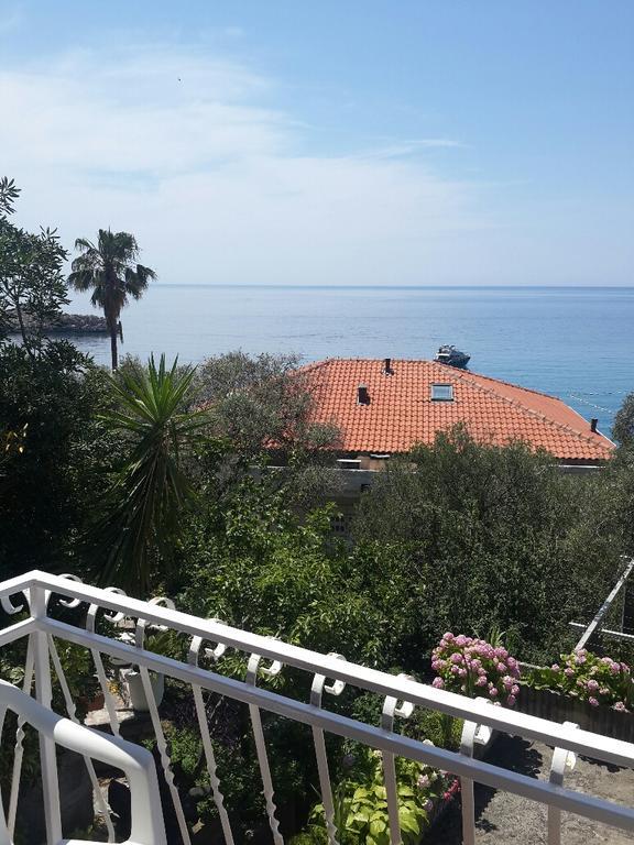 Apartments Andus Sveti Stefan Εξωτερικό φωτογραφία